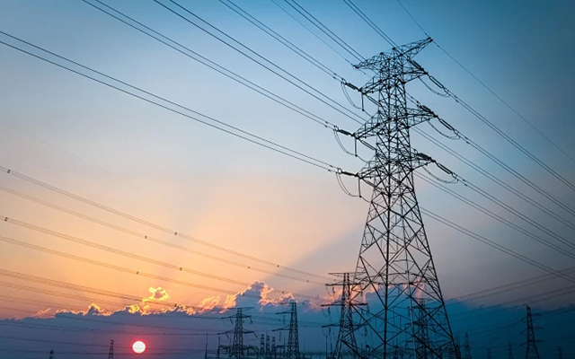 智能電網(wǎng)新風(fēng)向,國(guó)產(chǎn)工控機(jī)助力電力行業(yè)邁向智能未來 智能電網(wǎng)新風(fēng)向,國(guó)產(chǎn)工控機(jī)助力電力行業(yè)邁向智能未來